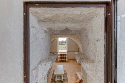 gallery slide