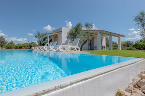 Salento villa con piscina in vendita