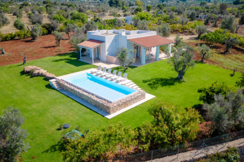 Salento villa con piscina in vendita