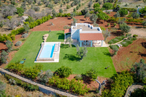 Salento villa con piscina in vendita