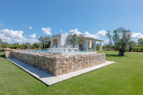 Salento villa con piscina in vendita