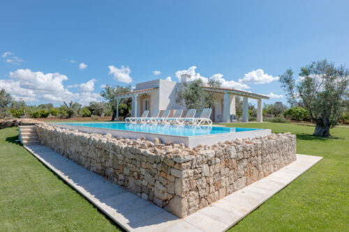 Salento villa con piscina in vendita