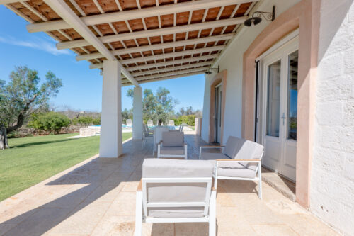 Salento villa con piscina in vendita
