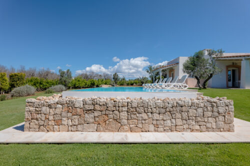 Salento villa con piscina in vendita