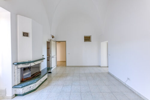 gallery slide