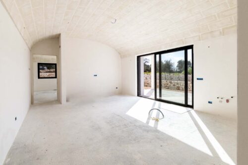 gallery slide
