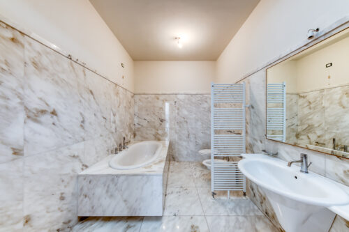 Elegante casa indipendente