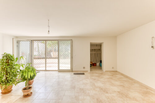 Elegante casa indipendente
