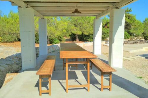 Antica masseria con piscina