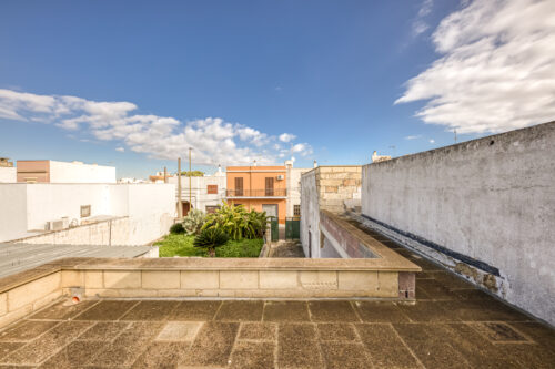 Casa tipica salentina con giardino