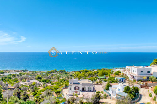 Villa con vista mare