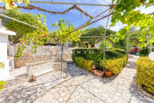 Villetta vicino al mare