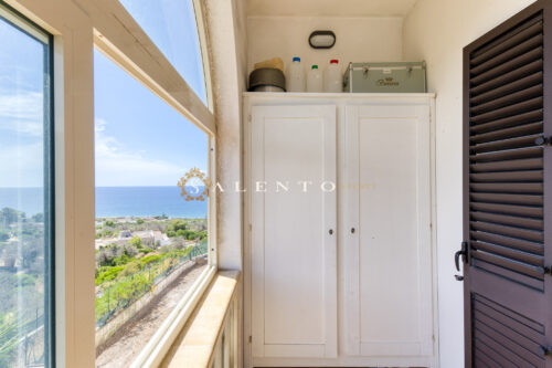 Villa con vista mare