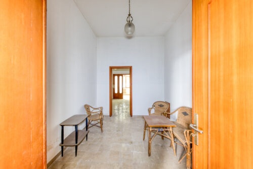 casa con giardino Matino