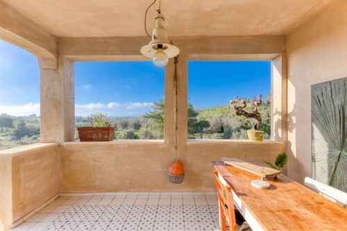 Casa in campagna a Pescoluse