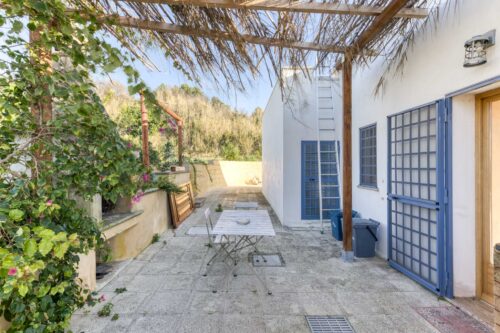 Casa in campagna a Pescoluse