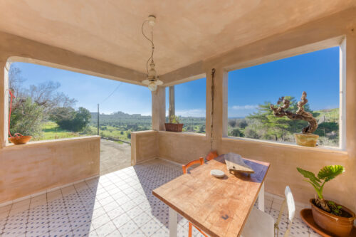 Casa in campagna a Pescoluse