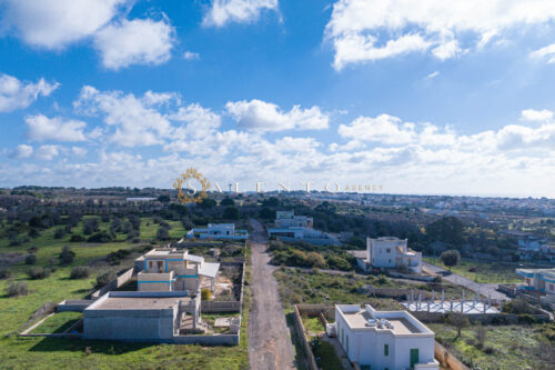 Villetta allo stato rustico