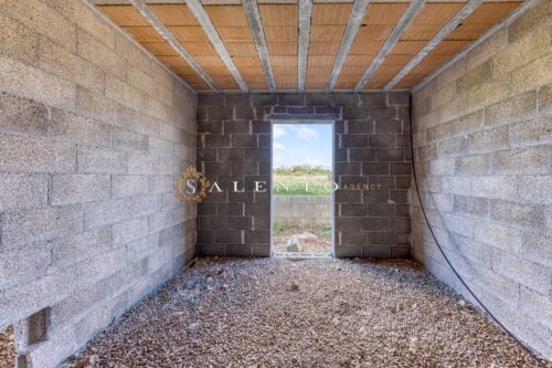 Villetta allo stato rustico