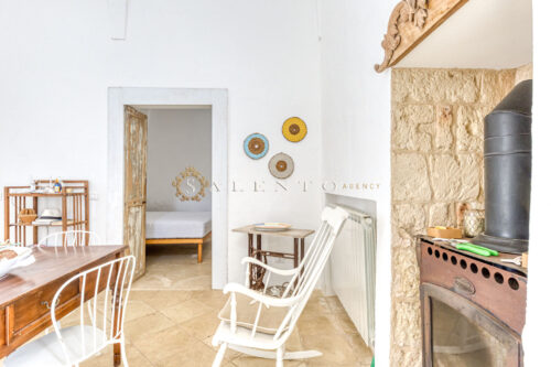 Casa indipendente con giardino