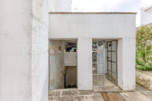 Casa indipendente con giardino