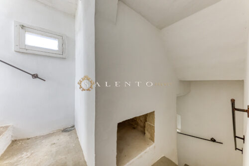 Casa indipendente con giardino