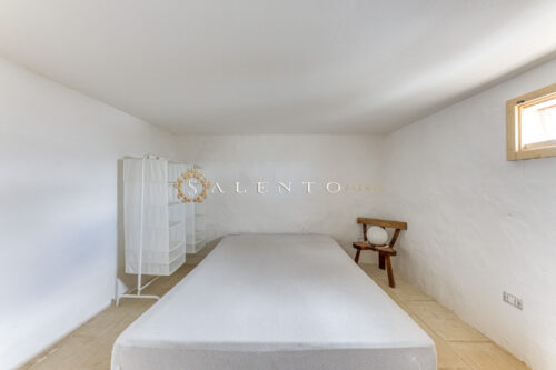 Casa indipendente con giardino