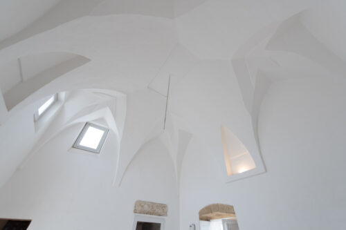 Casa indipendente con giardino