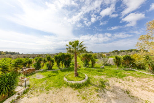 Villa vista mare Torre Pali