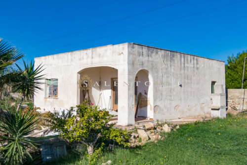 Casa indipendente da ristrutturare