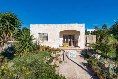 Casa indipendente da ristrutturare