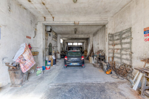 Casa indipendente con garage