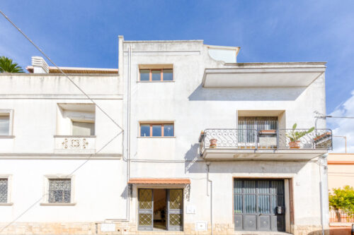 Casa indipendente con garage