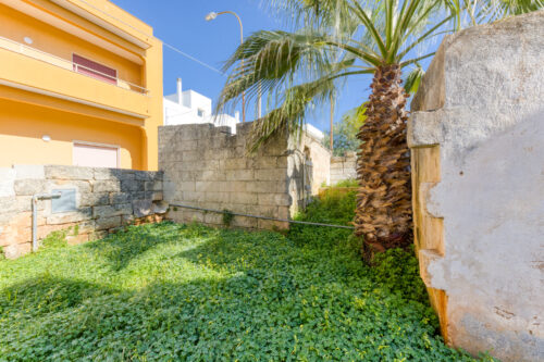 Casa indipendente con volte a stella