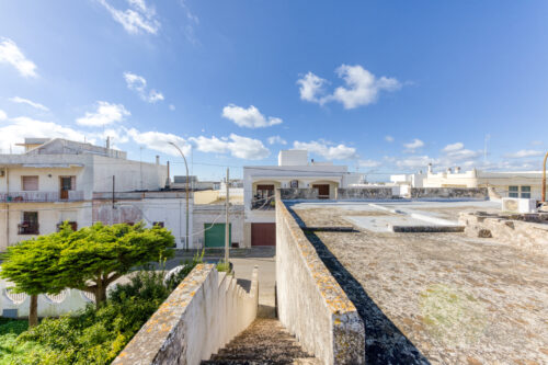 Casa indipendente con volte a stella