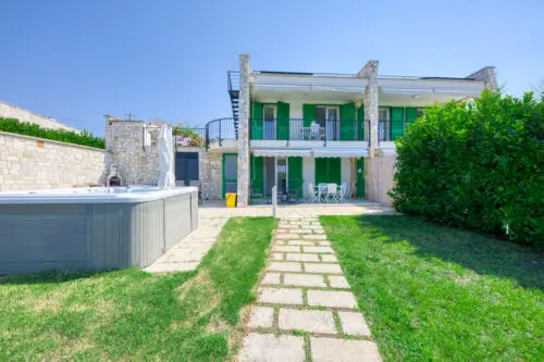 Villa vista mare a Pescoluse