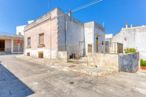Casa in vendcita a Presicce - Acquarica
