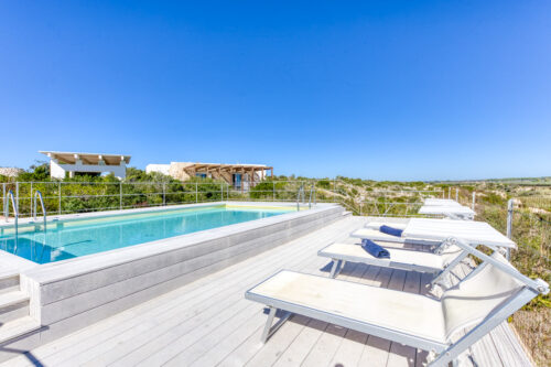 Villa vista mare in vendita a Pescoluse