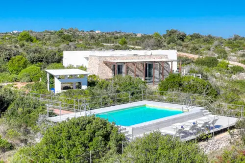 Villa vista mare in vendita a Pescoluse